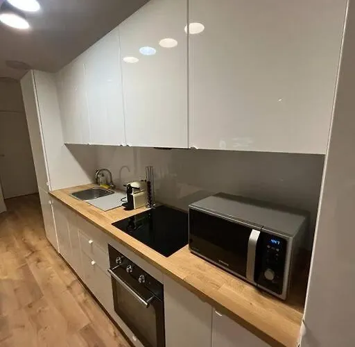 Διαμέρισμα Charment 15 *